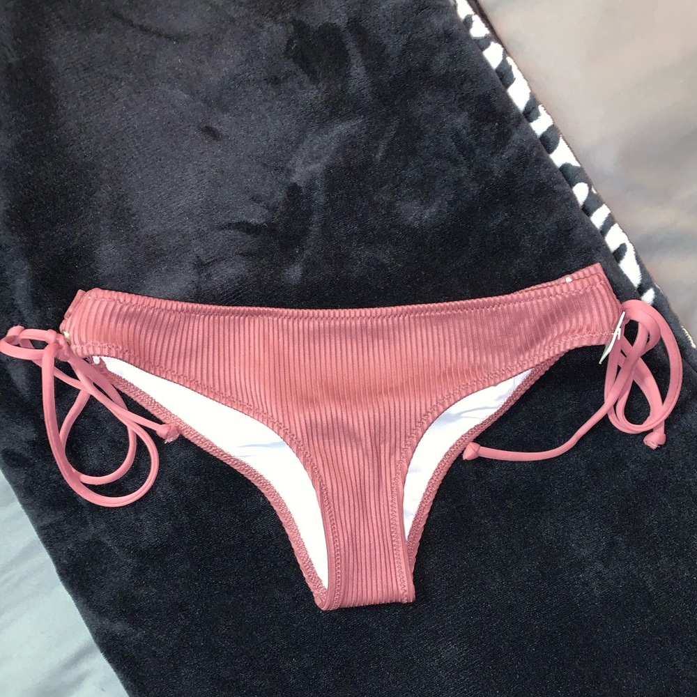 Victoria’s Secret bikini bottom